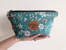 Load image into Gallery viewer, Boxed Zipper Pouch || Fully-Lined || With or Without Pockets || Hygge Floral Design
